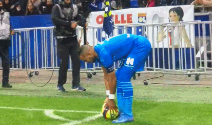 德拉富恩特：我很自豪能执教西班牙，费兰的表现一直很出色（德拉富恩特：执教西班牙让我倍感自豪，费兰状态一如既往出色）