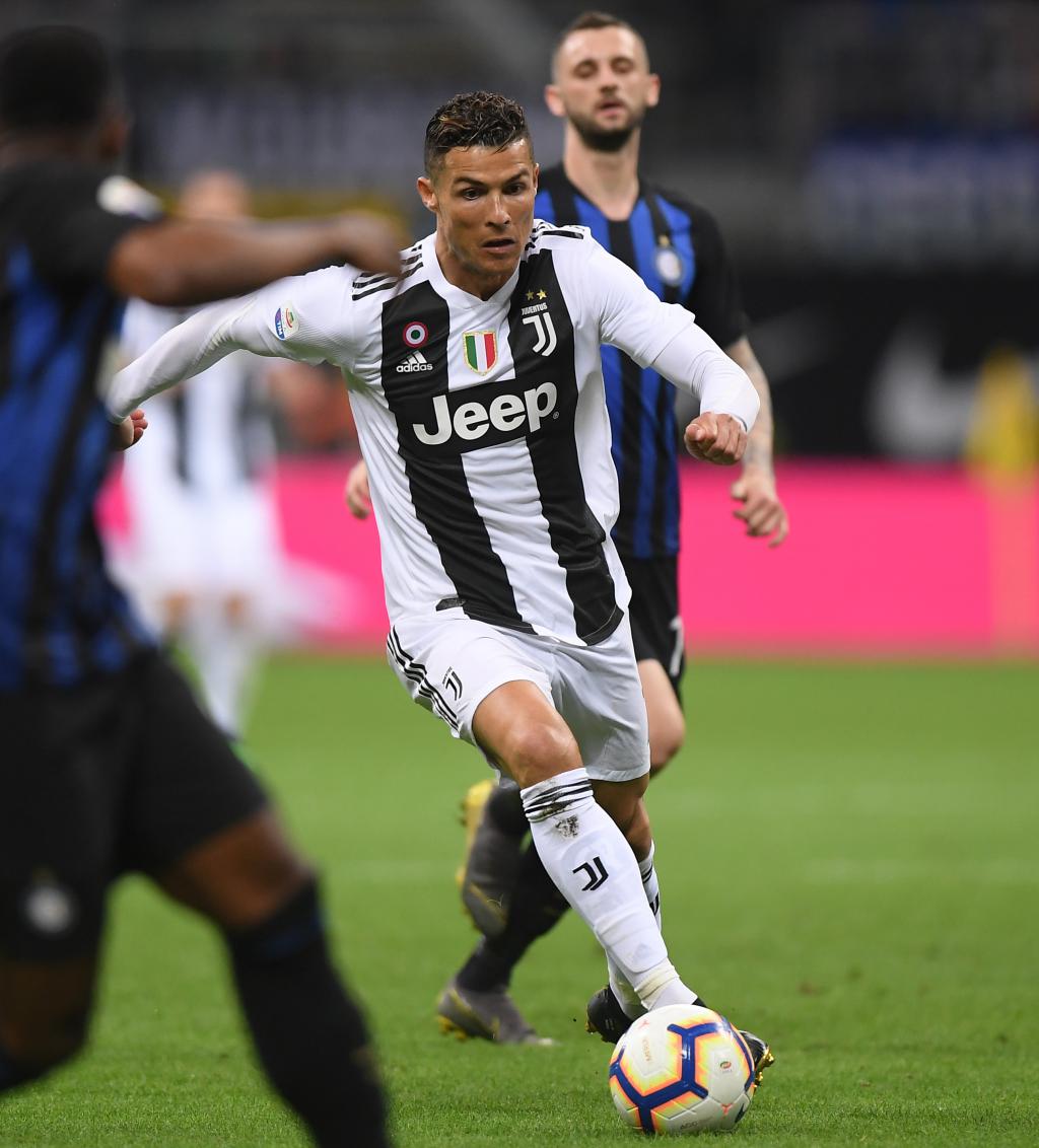 身份认同！14年1月以来，巴萨首次在诺坎普首发9名西班牙球员（本土归来！巴萨自2014年1月以来首次在诺坎普派出9名西班牙籍首发）