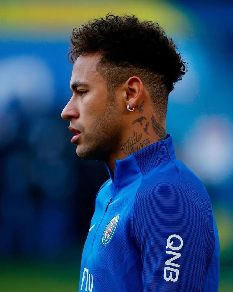 葡超半场：拉希米坎特低射破门，埃斯托里尔1-0领先布拉加（葡超半场战报：拉希米坎特低射建功，埃斯托里尔暂以1-0领先布拉加）