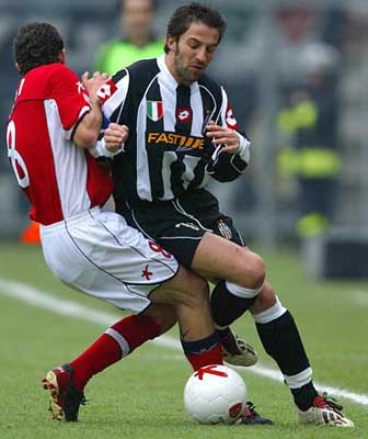 官方：巴西国家队补招诺丁汉森林门将约翰-维克托