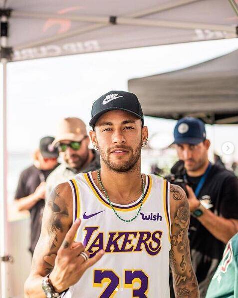 端水？克罗斯评历史最佳11人：C罗、梅西、大罗、小罗均在列