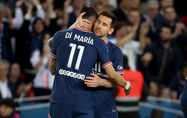 于根伟：对阵中超前五中的四支球队抢到12分，我觉得比较满意