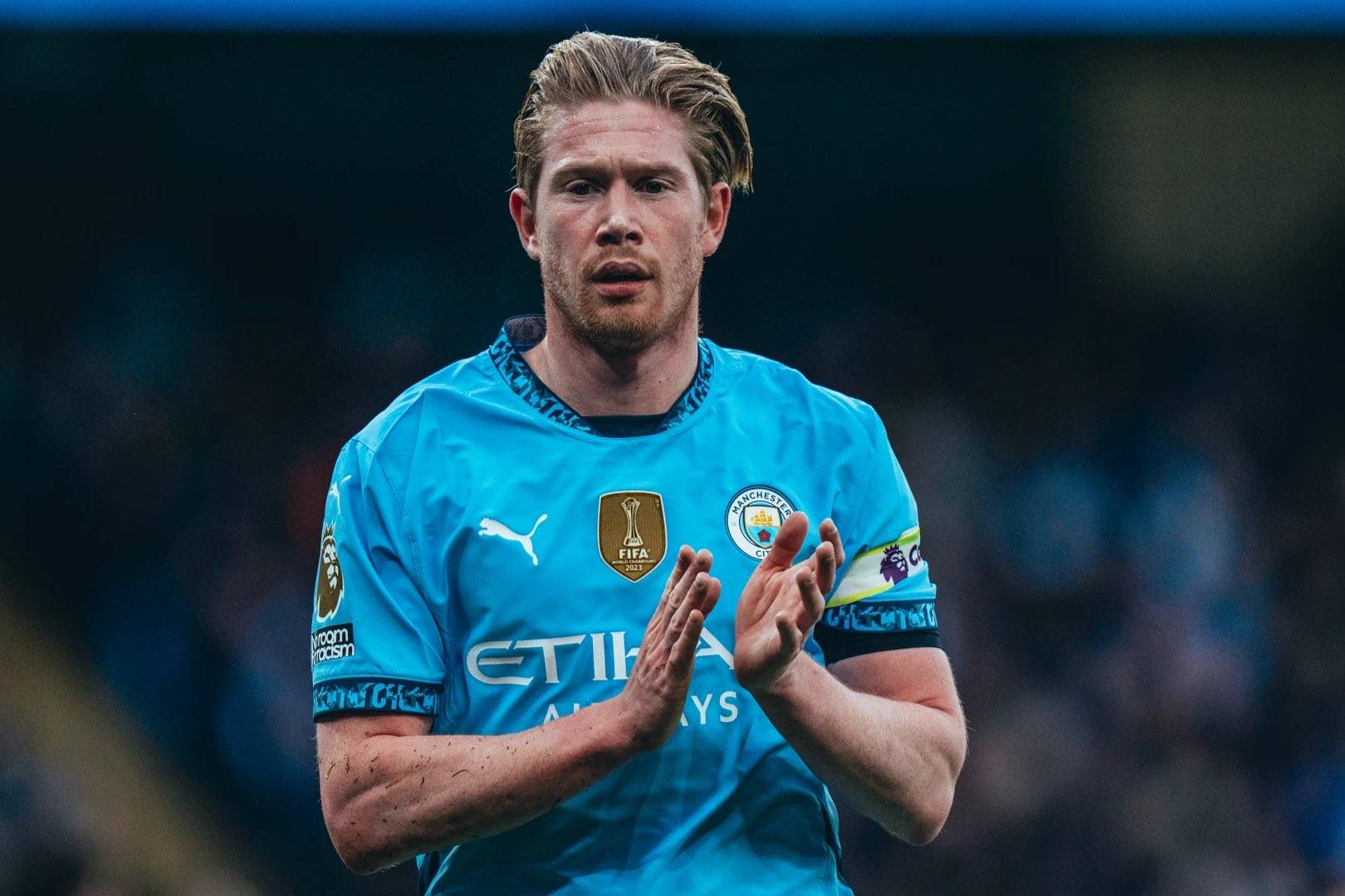 延边出台推进足球高质量发展举措，加强对职业足球的政策扶持（延边发布举措促足球高质量发展，强化职业足球政策支持）