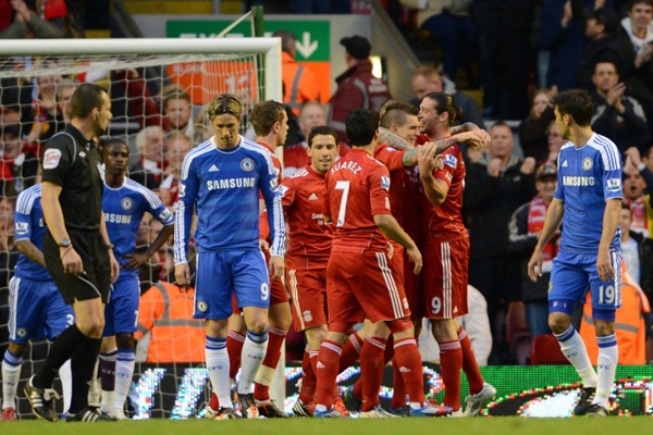 皇马16岁天才首获一线队征召！后防告急 卡斯蒂利亚新星临危受命