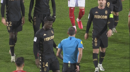 海港发布官方Vlog：旧将奇塔迪尼重回浦东足球场