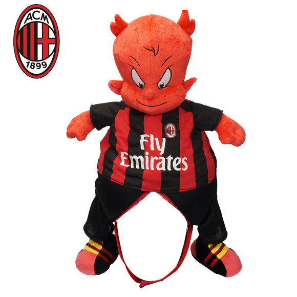 吓人，一巴拉圭球员在侏儒美洲杯头部着地后当场失去意识