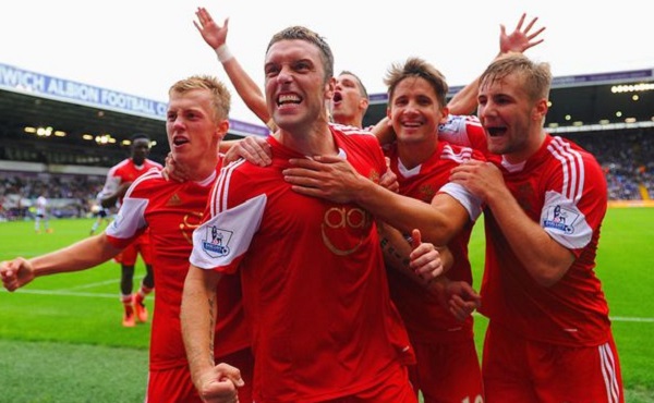 米兰欲用恩昆库换莱万遭巴萨否认