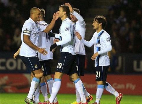 图赫尔：贝林独特的品质是能出现在9号位打进看似简单的进球