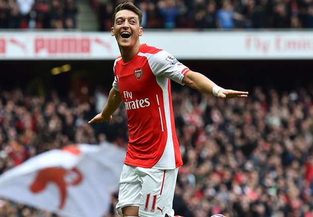 前15轮德甲凯恩6次当选全场最佳，比其他球员至少多3次（德甲前15轮：凯恩6次当选全场最佳，领先其他球员至少3次）